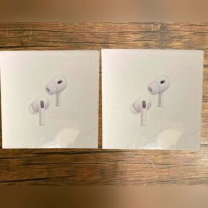 2 Pairs of Airpods Pods 2nd Generation + USB C